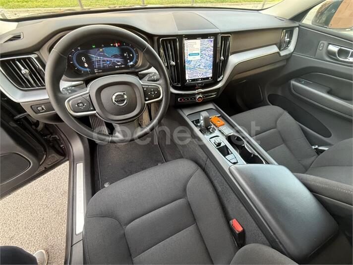 VOLVO XC60 2.0 B4 D AWD Core Auto