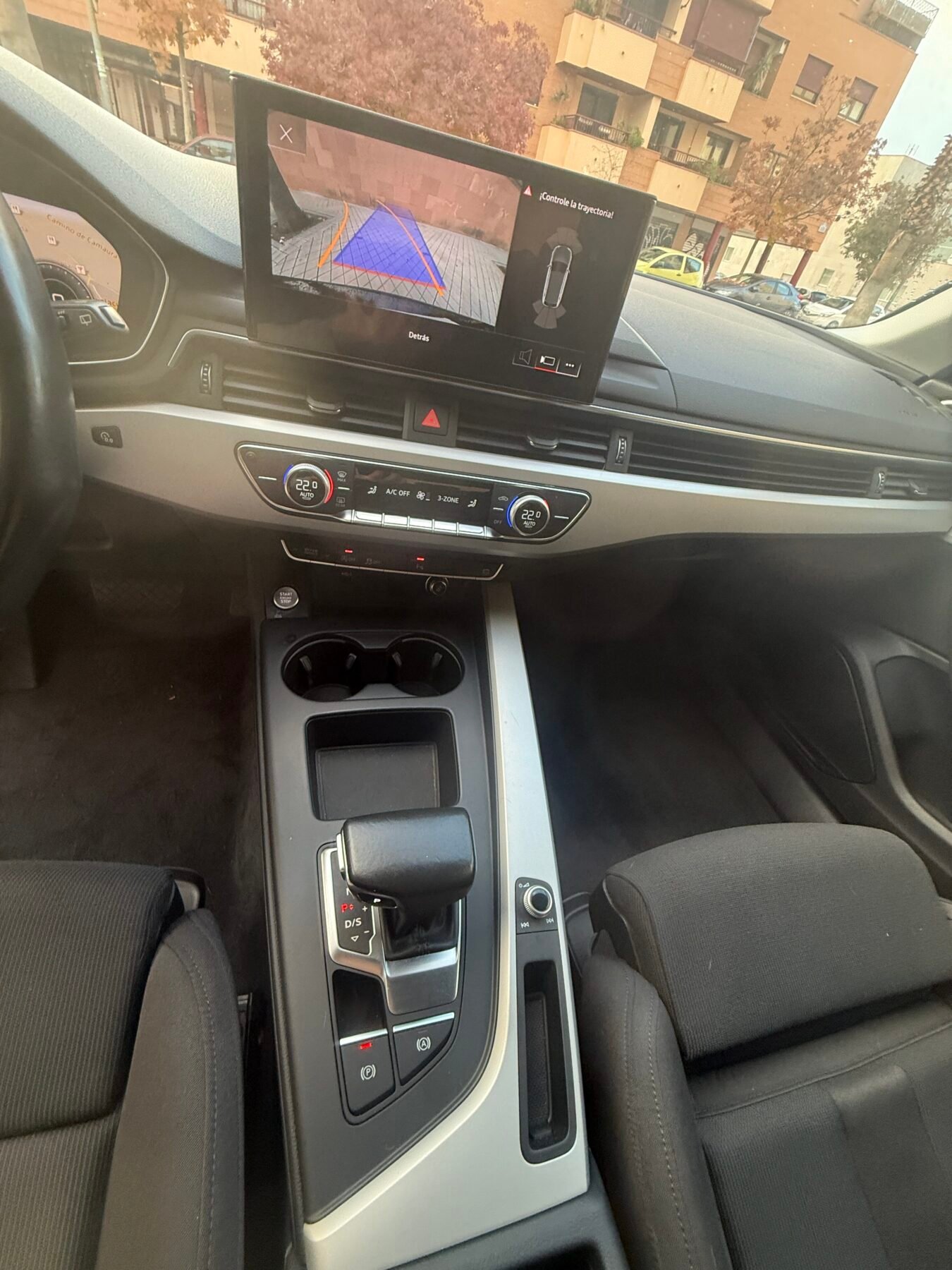 AUDI A4 Avant Sline familiar 140 CV 