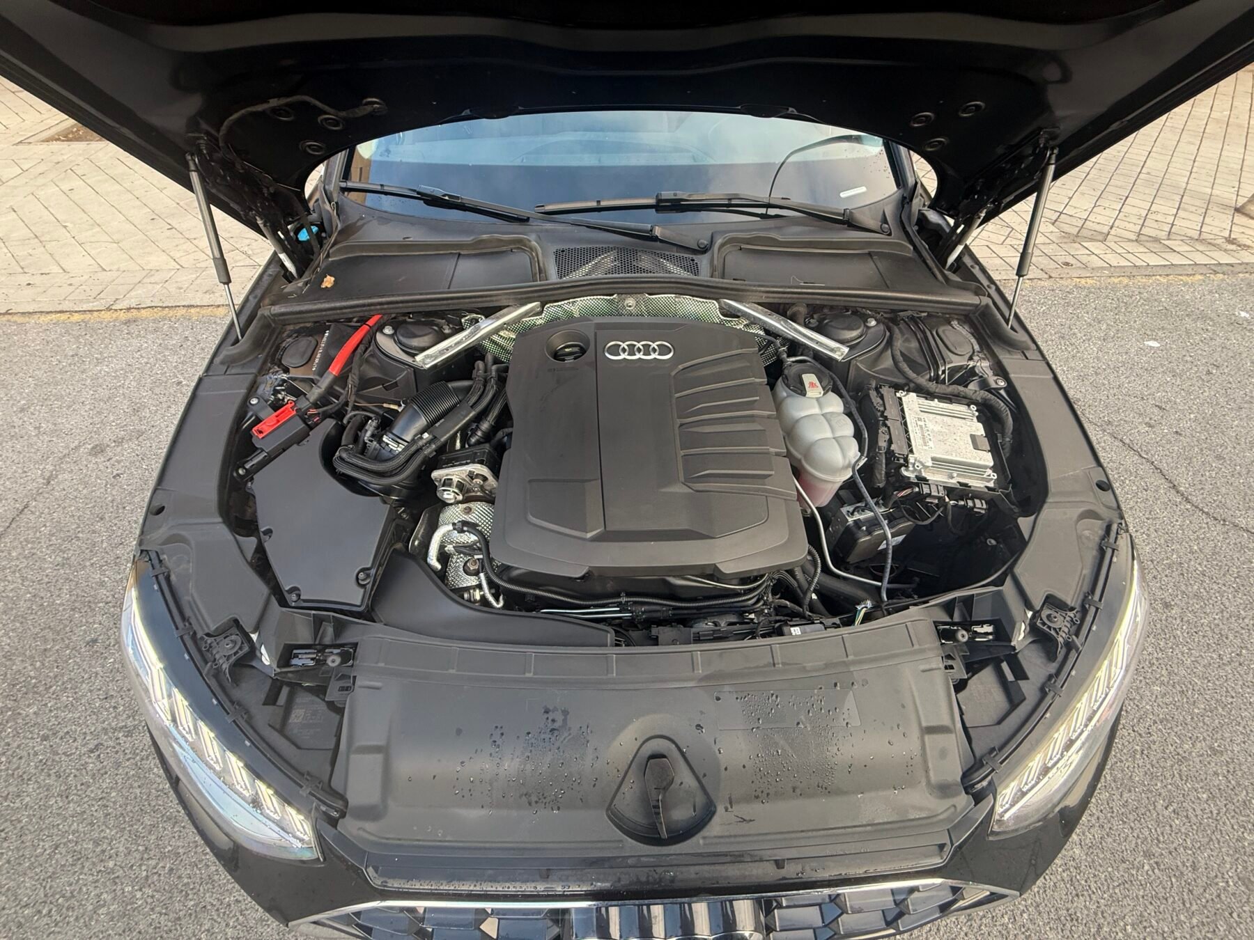 AUDI A4 Avant Sline familiar 140 CV 