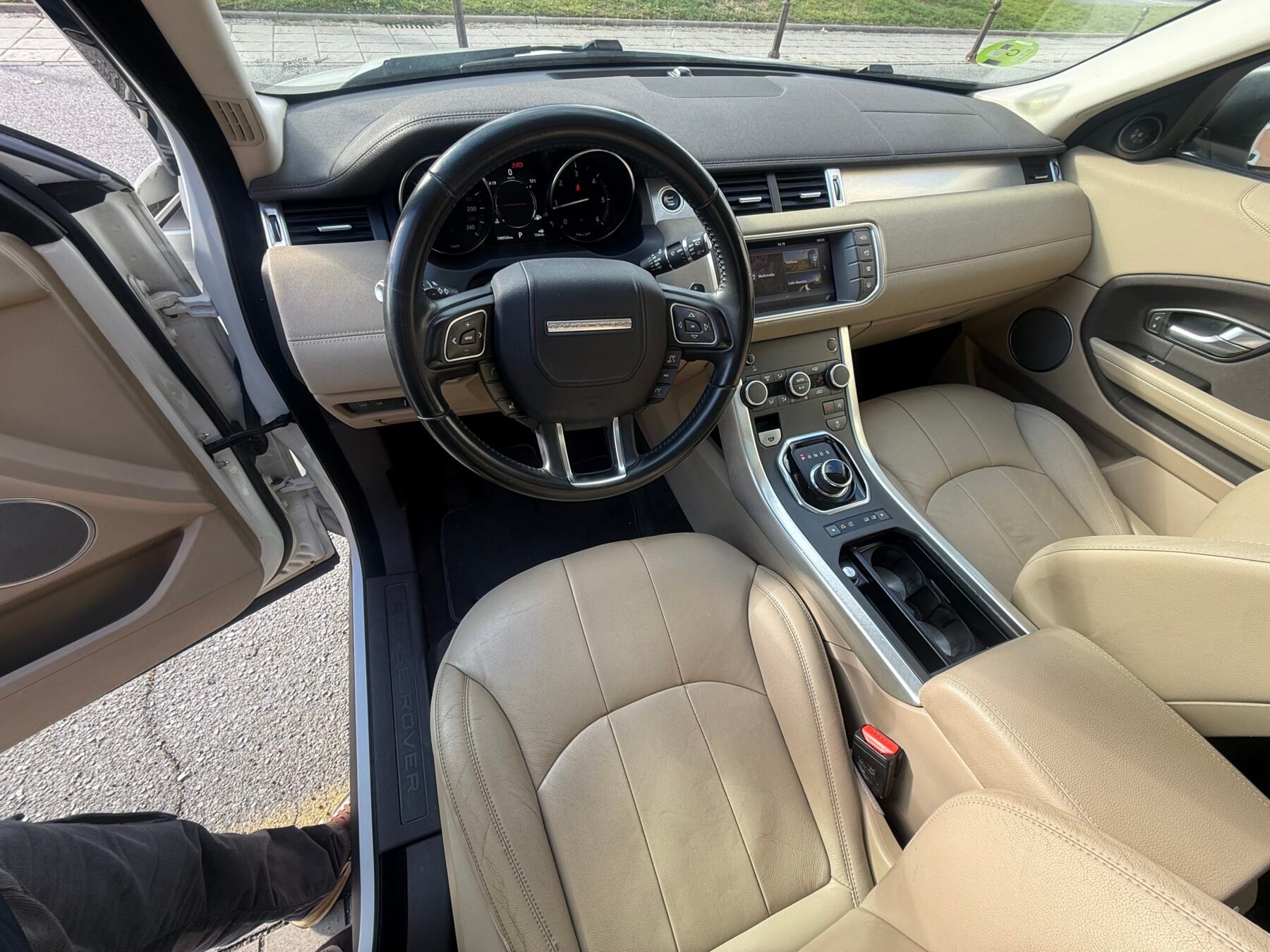 LAND-ROVER Évoque Évoque 4x4 2.0 