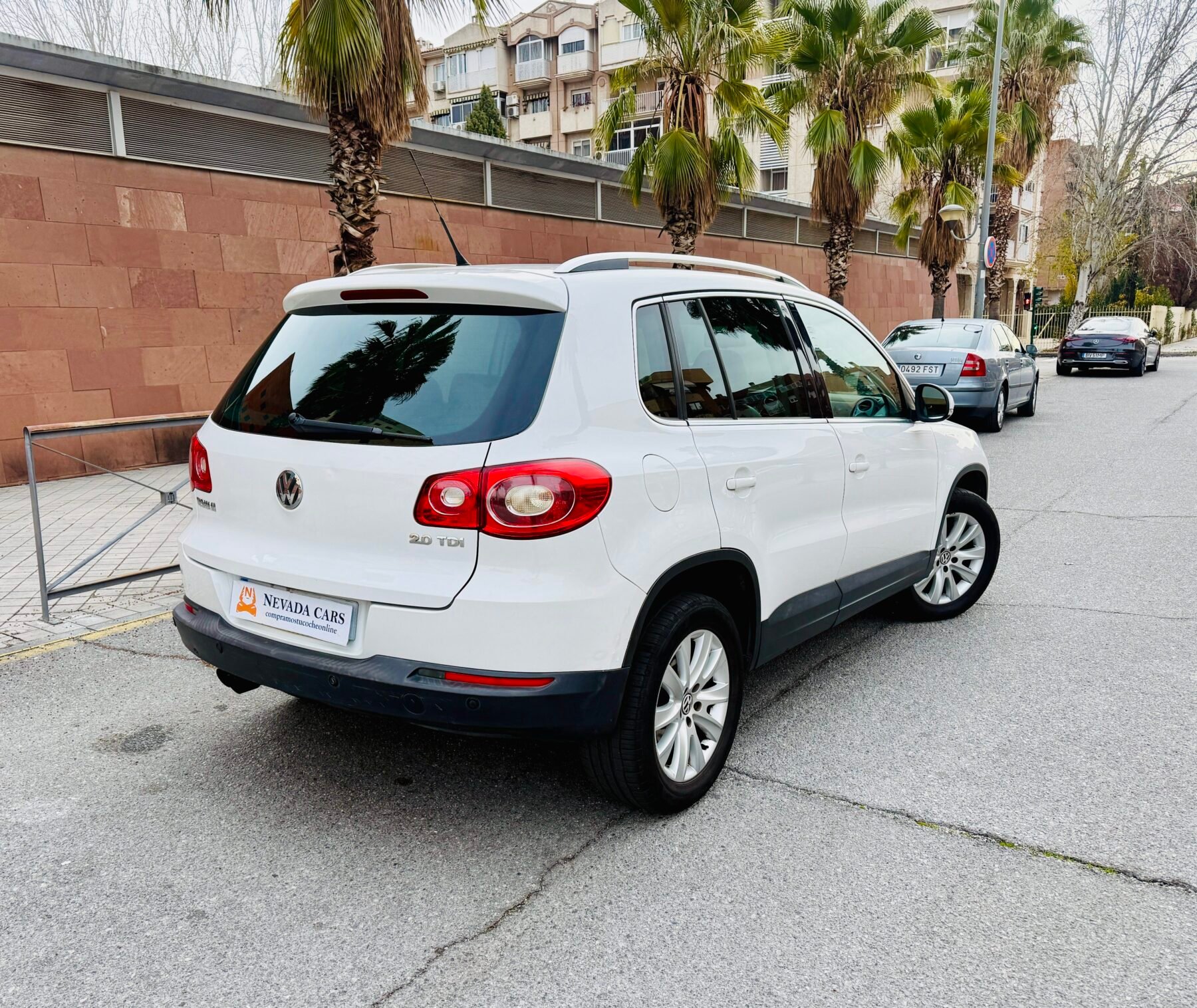 VOLKSWAGEN Tiguan Sport 4 motion 