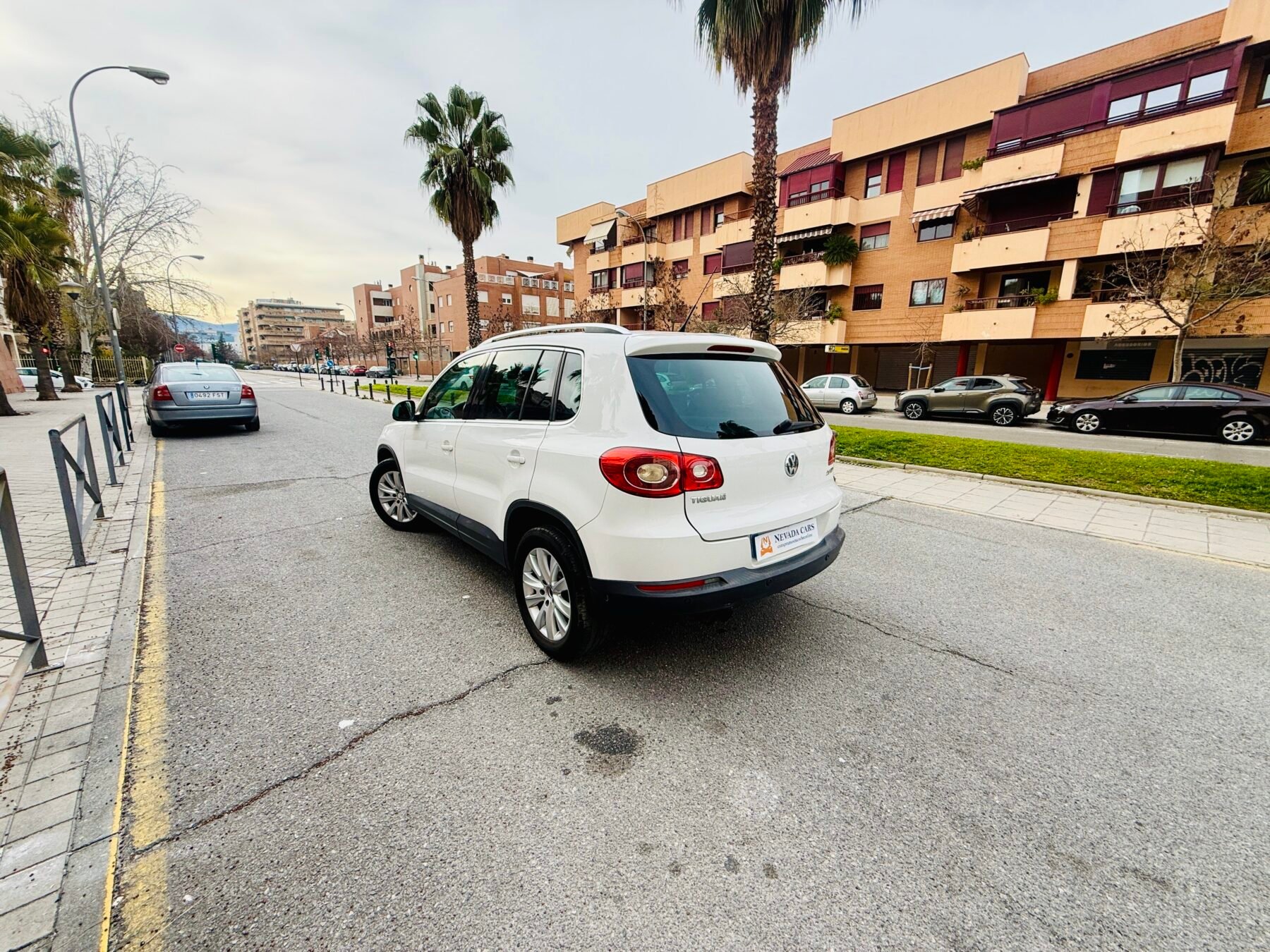 VOLKSWAGEN Tiguan Sport 4 motion 