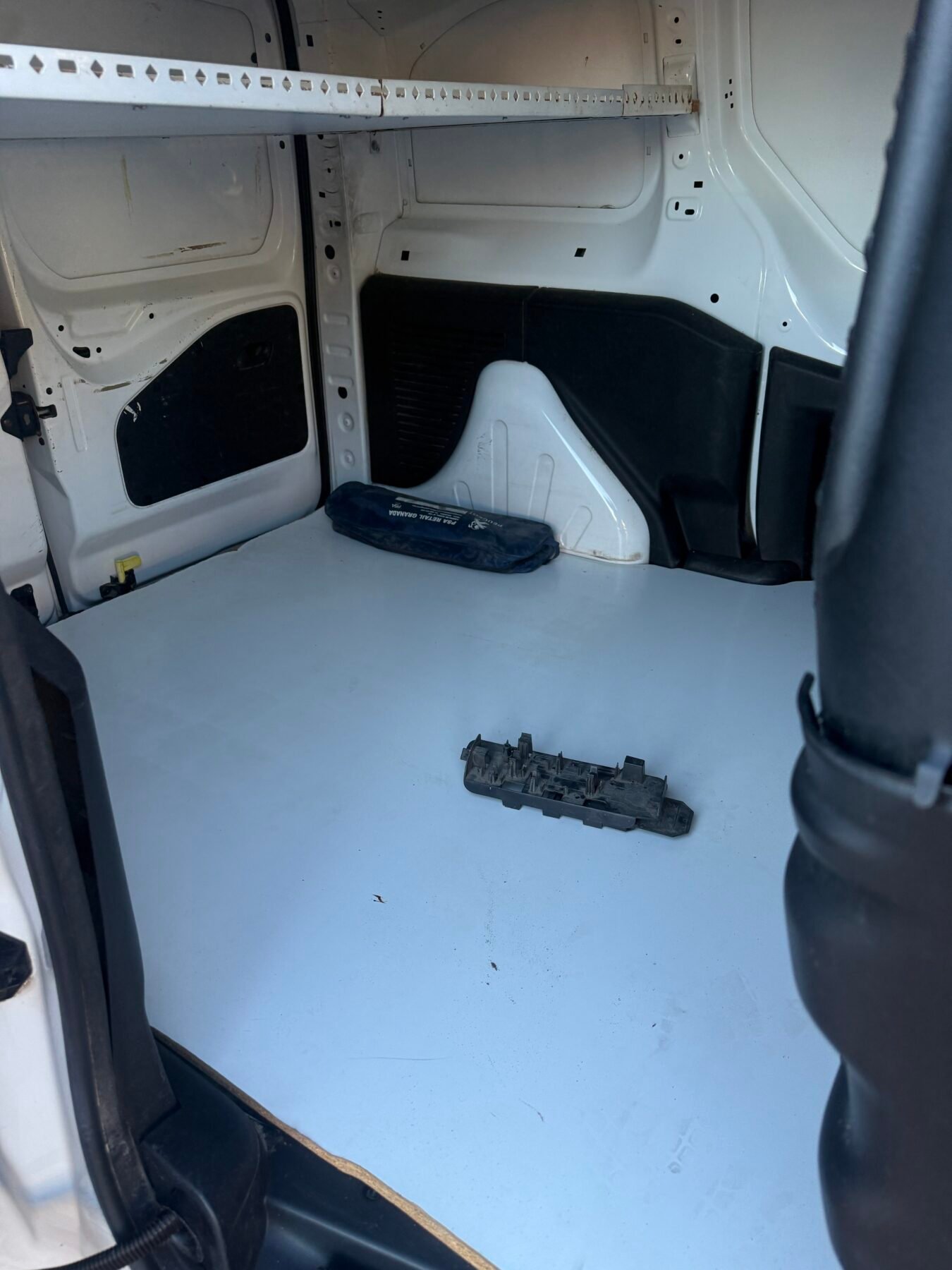 PEUGEOT Partner Furgón cerrado 1.6 hdi 90cv