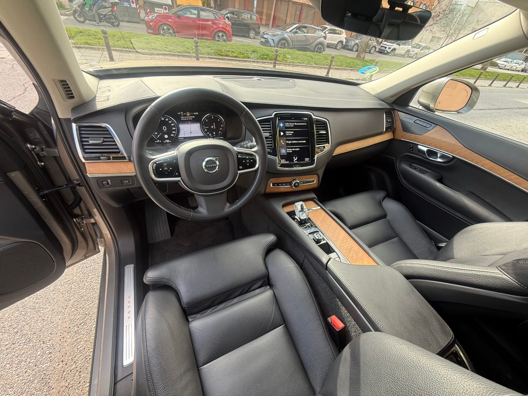 VOLVO Xc90 Inscription 