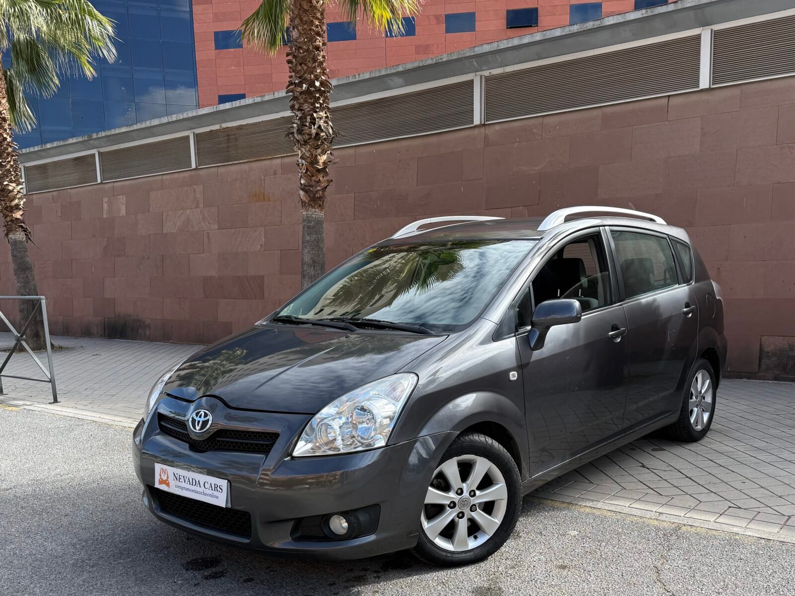 TOYOTA Corola verso 2.2. 136cv 