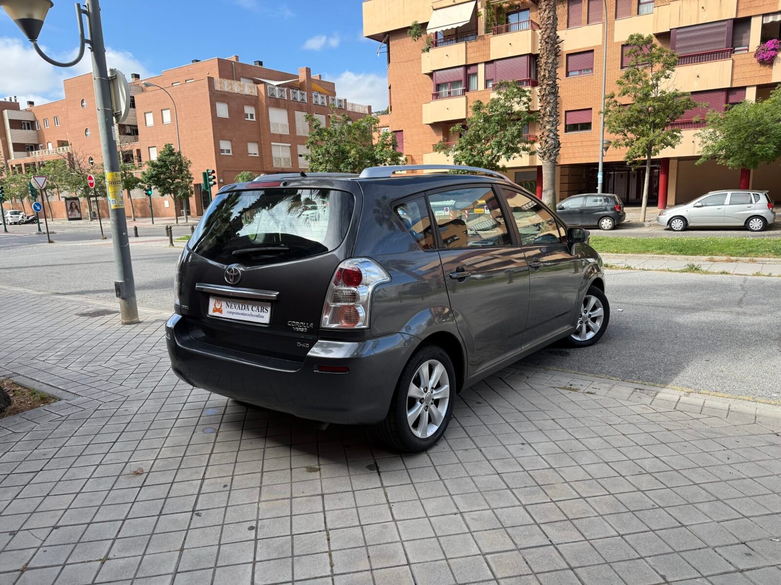 TOYOTA Corola verso 2.2. 136cv 