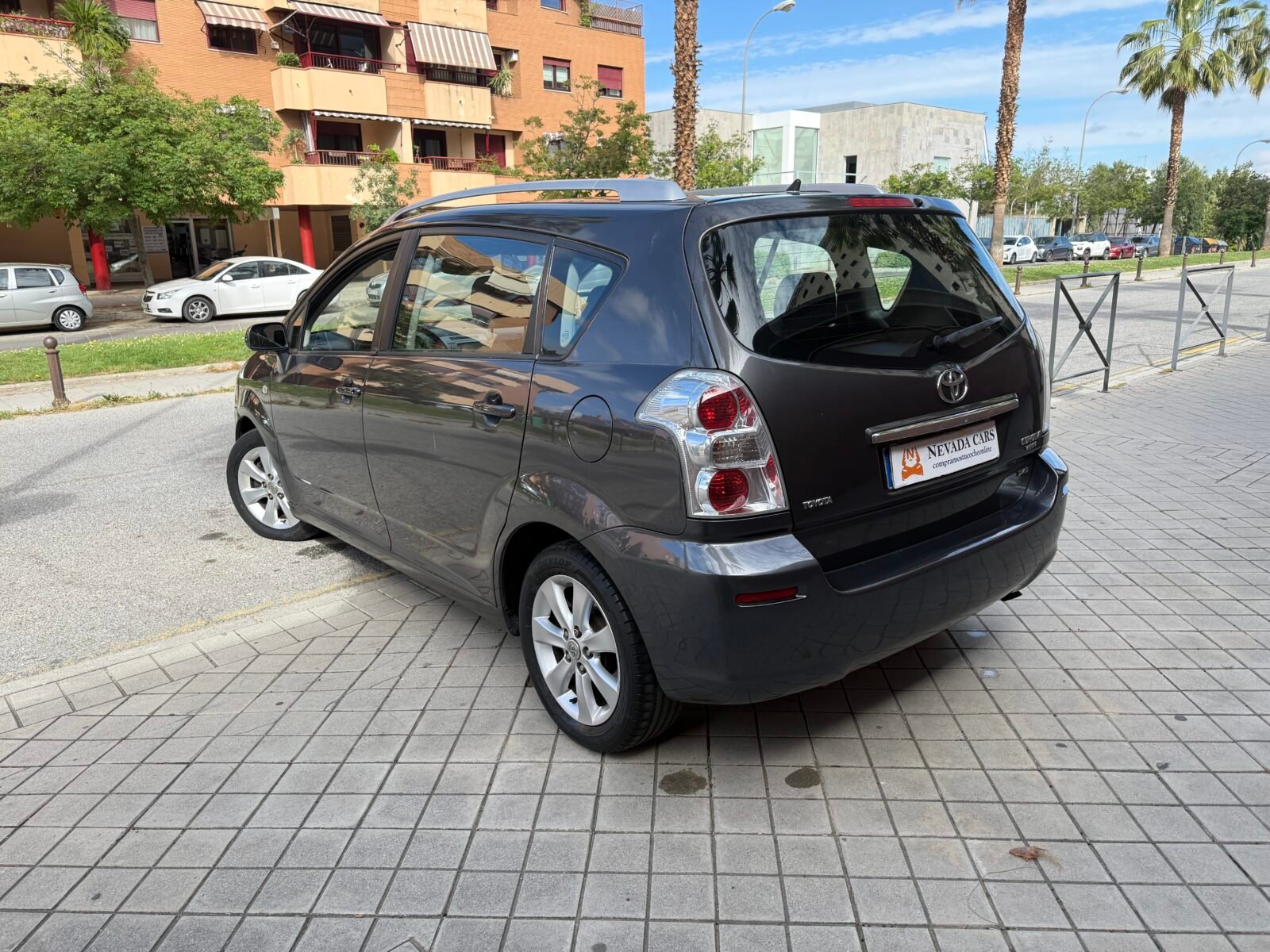 TOYOTA Corola verso 2.2. 136cv 