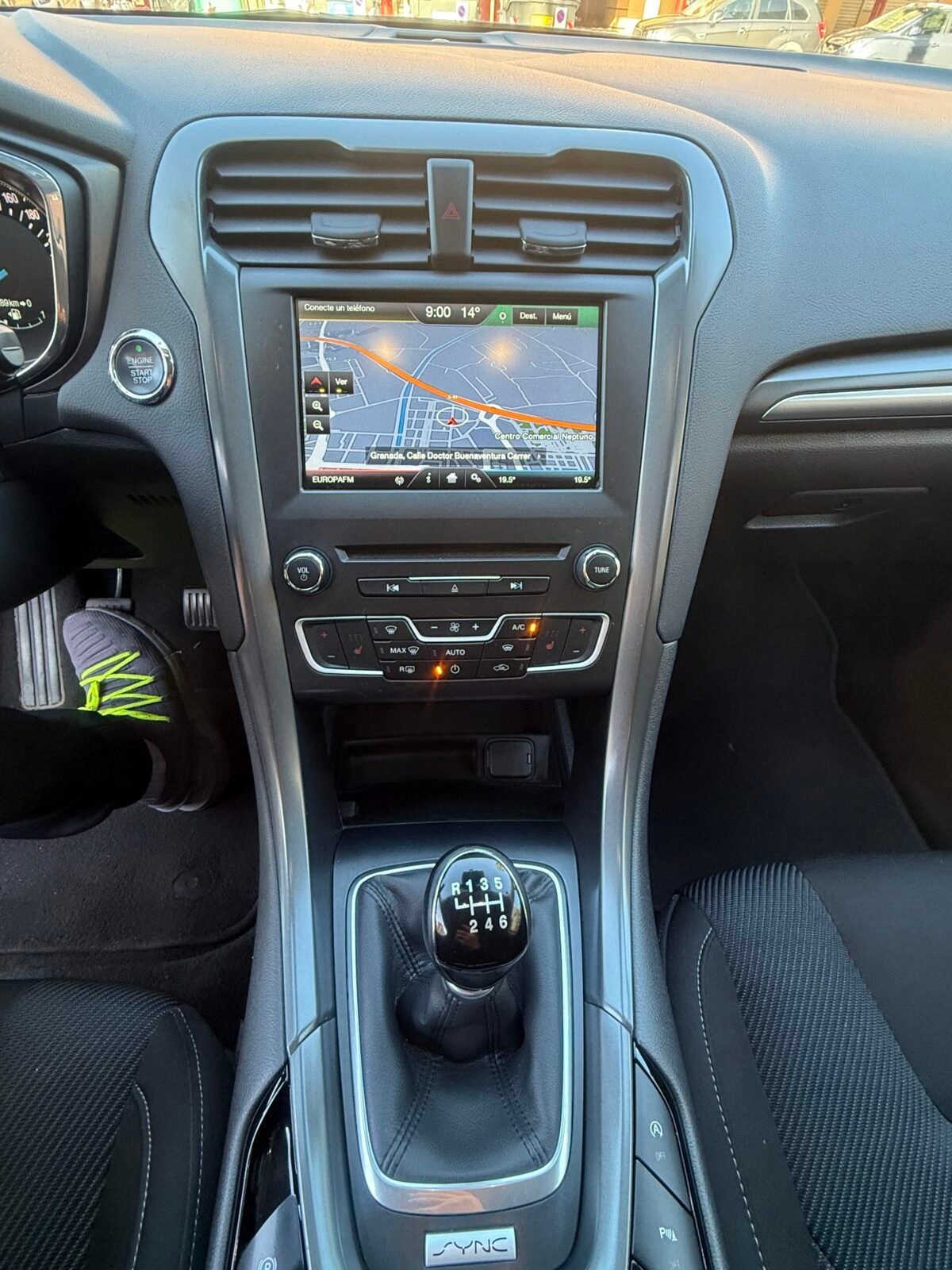 FORD Mondeo 2.0d titanium