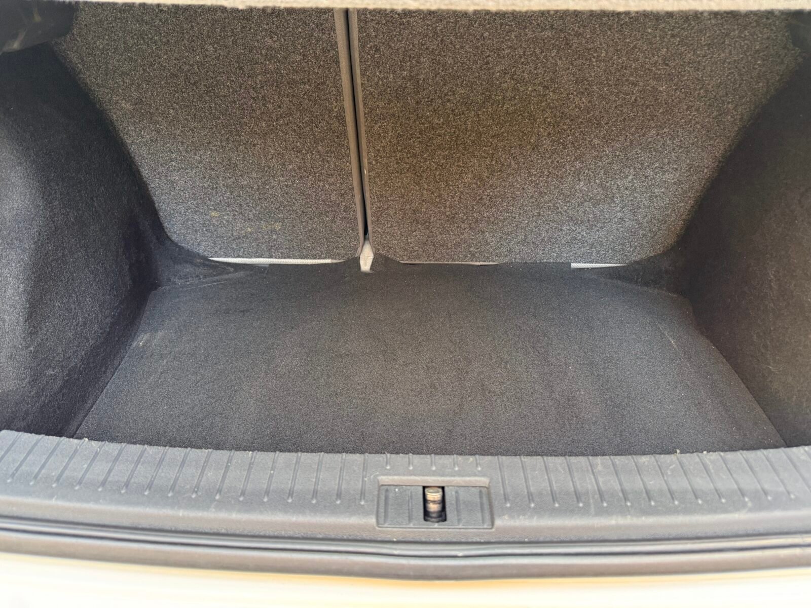 SEAT IBIZA 1.4 