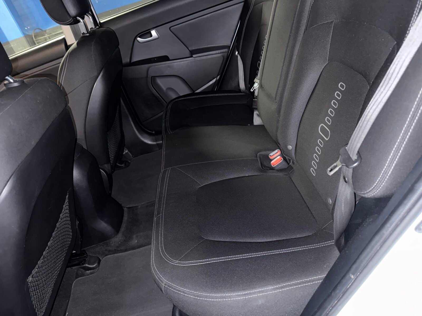 KIA Sportage 1.7 crdi tech