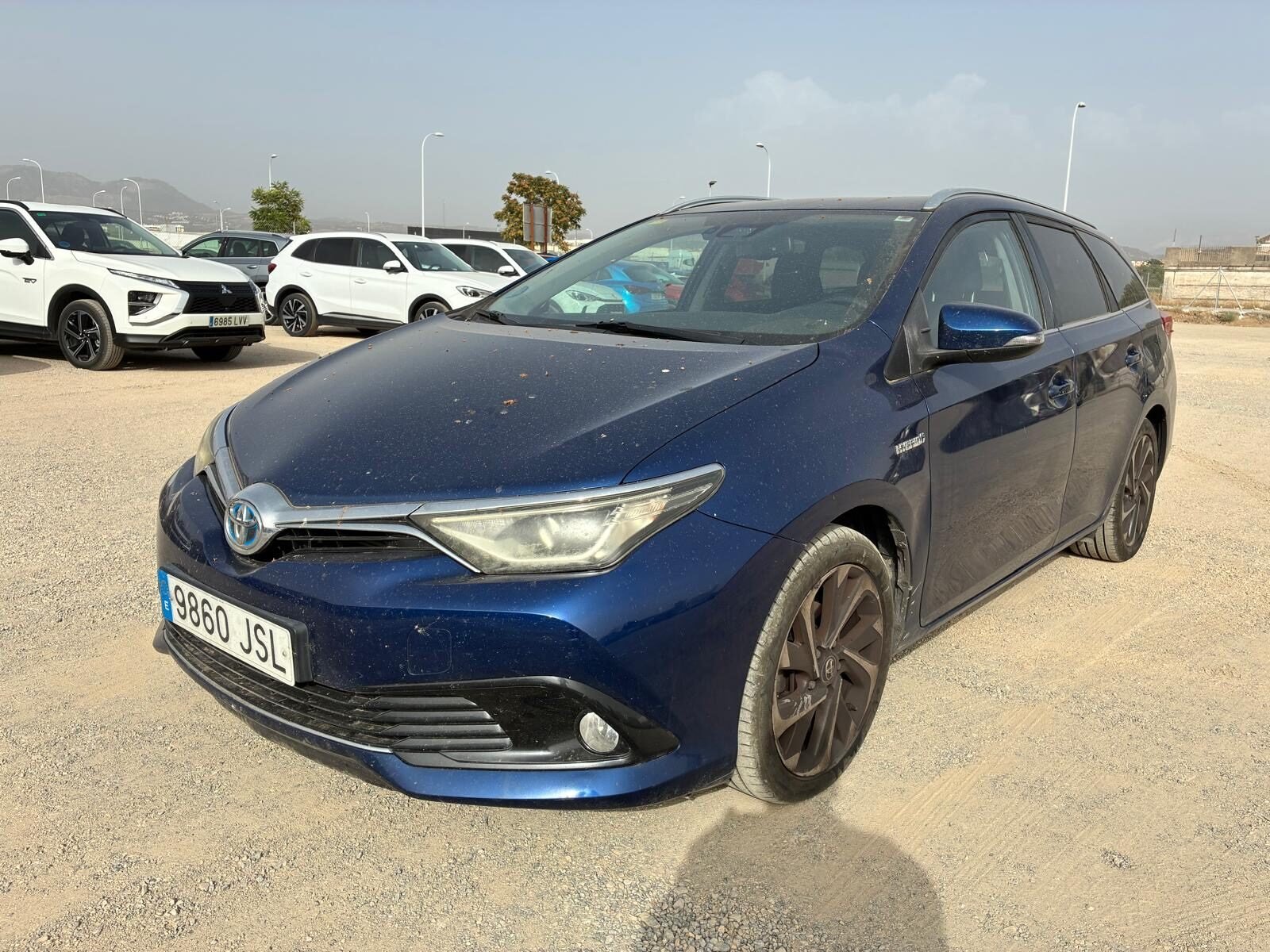 TOYOTA Auris Auris 1.8 familiar 