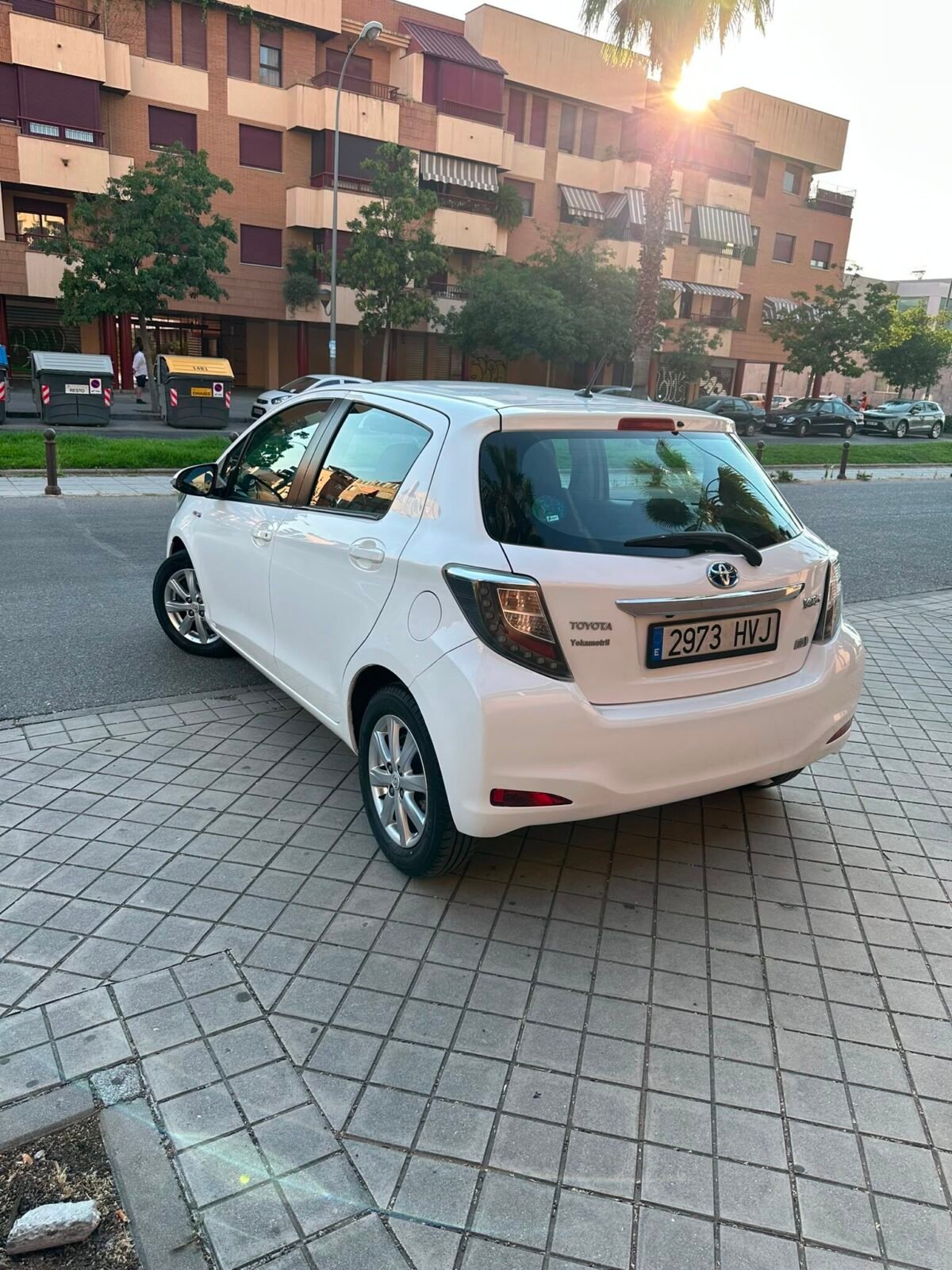 TOYOTA Yaris Active 