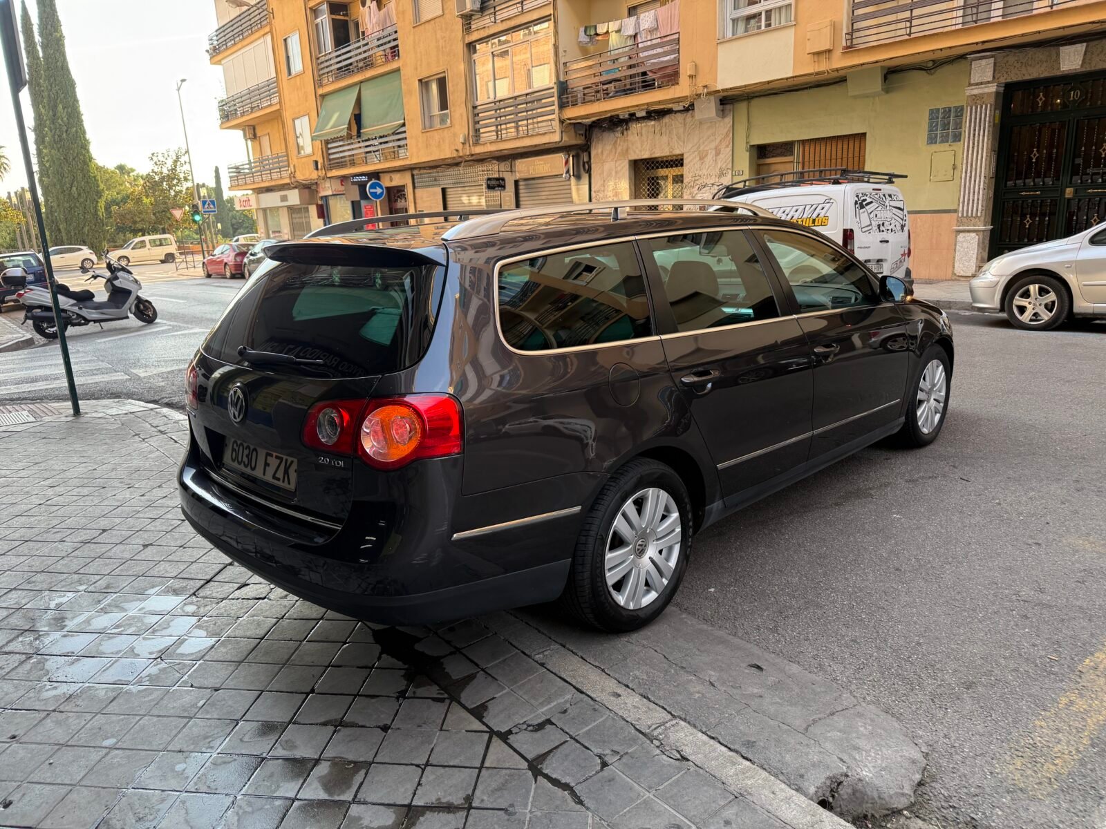 VOLKSWAGEN Passat Variant 
