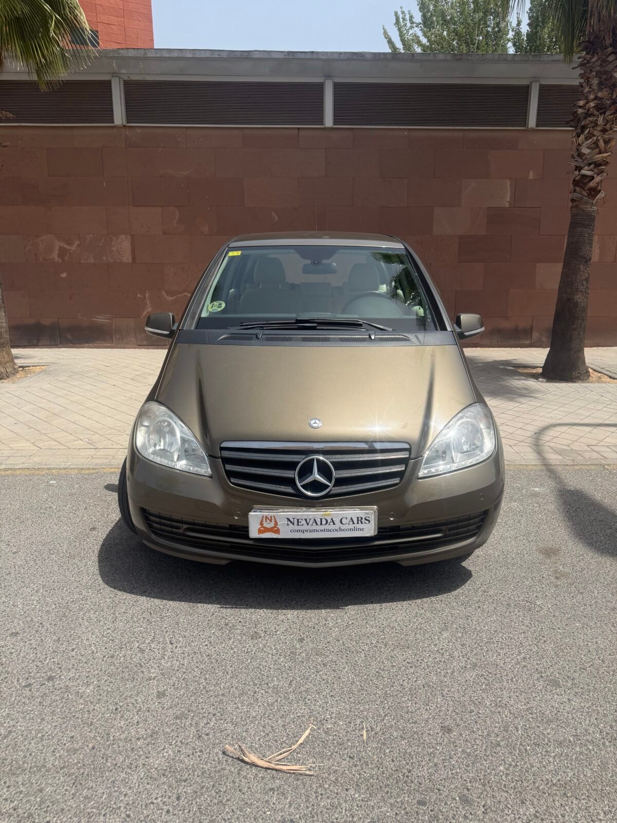 MERCEDES-BENZ Clase A180