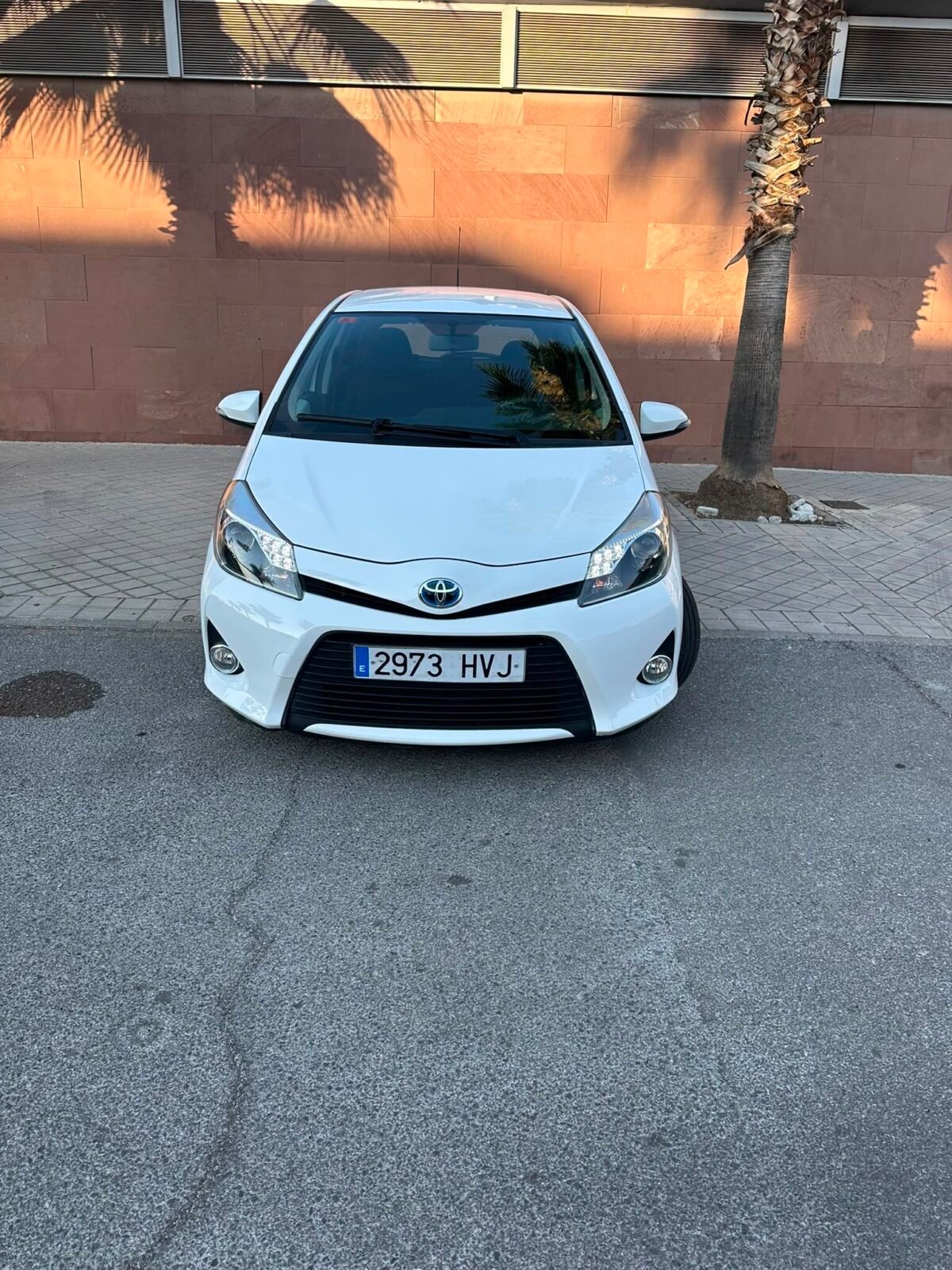 TOYOTA Yaris Active 